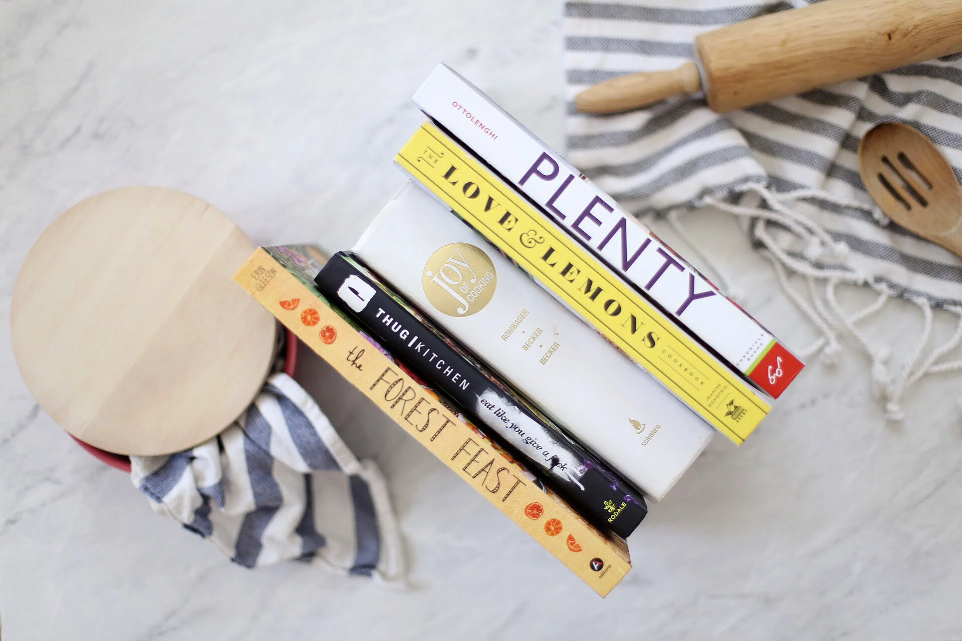 TOP 5 FAVORITE: COOKBOOKS