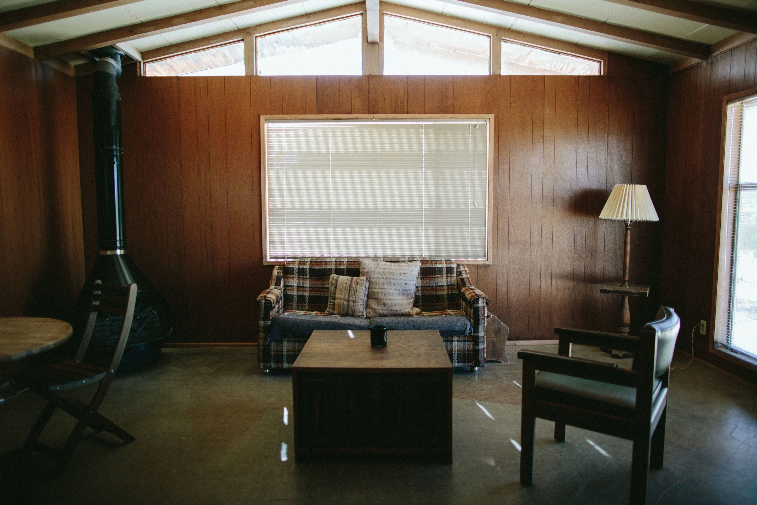THE+ETERNAL+CHILD+-+JOSHUA+TREE+--+MIDCENTURY+PREFAB+HOMESTEADER+CABIN+||+Photography+by+Valerie+Noell-1.jpeg
