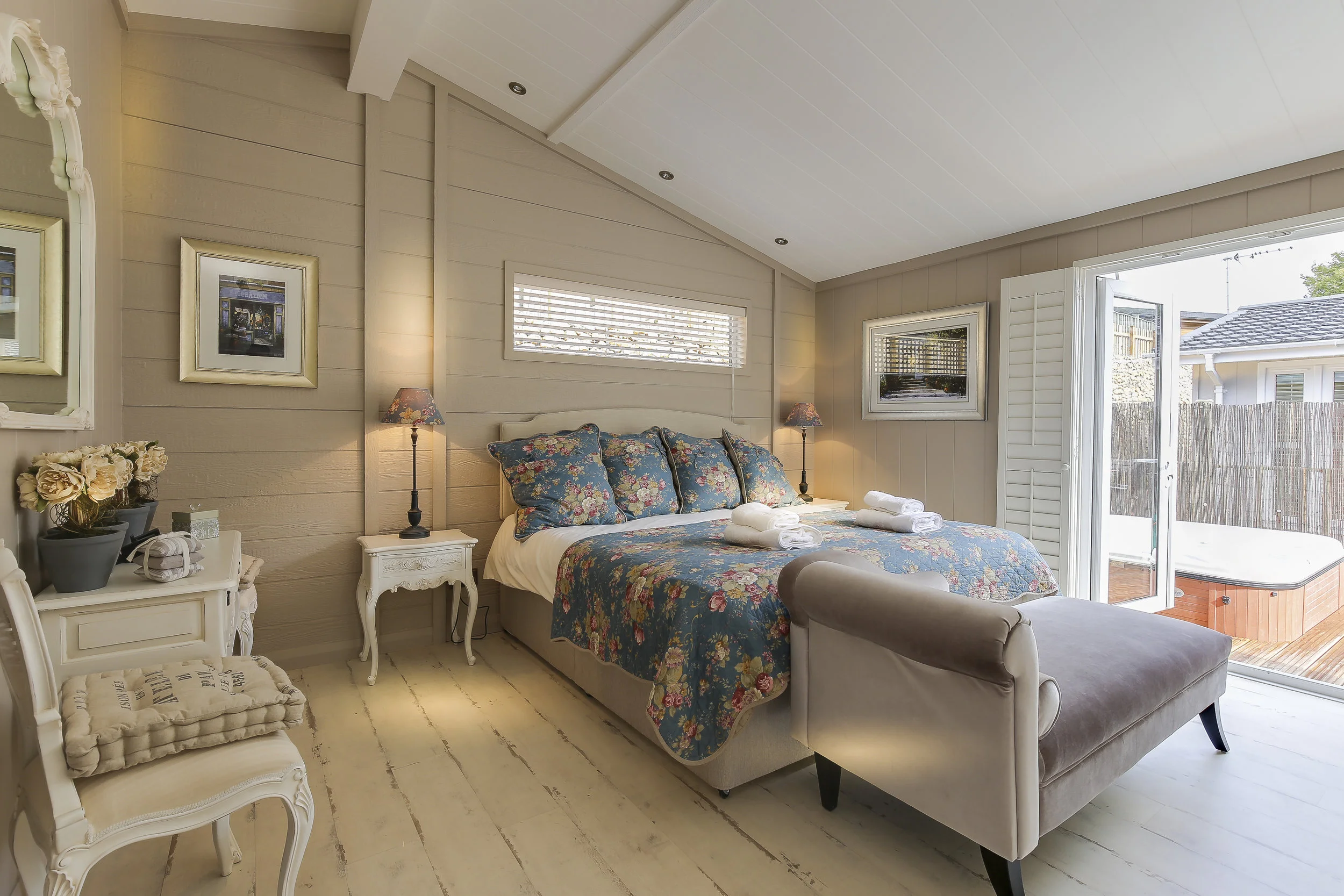 Live the Dream in a New Luxury Lodge