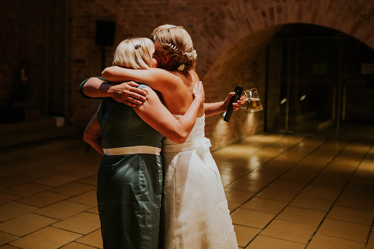 160903_Sophi_Joern_Hochzeit_0909.jpg