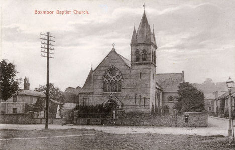 Boxmoor Baptist Church before it was demolished