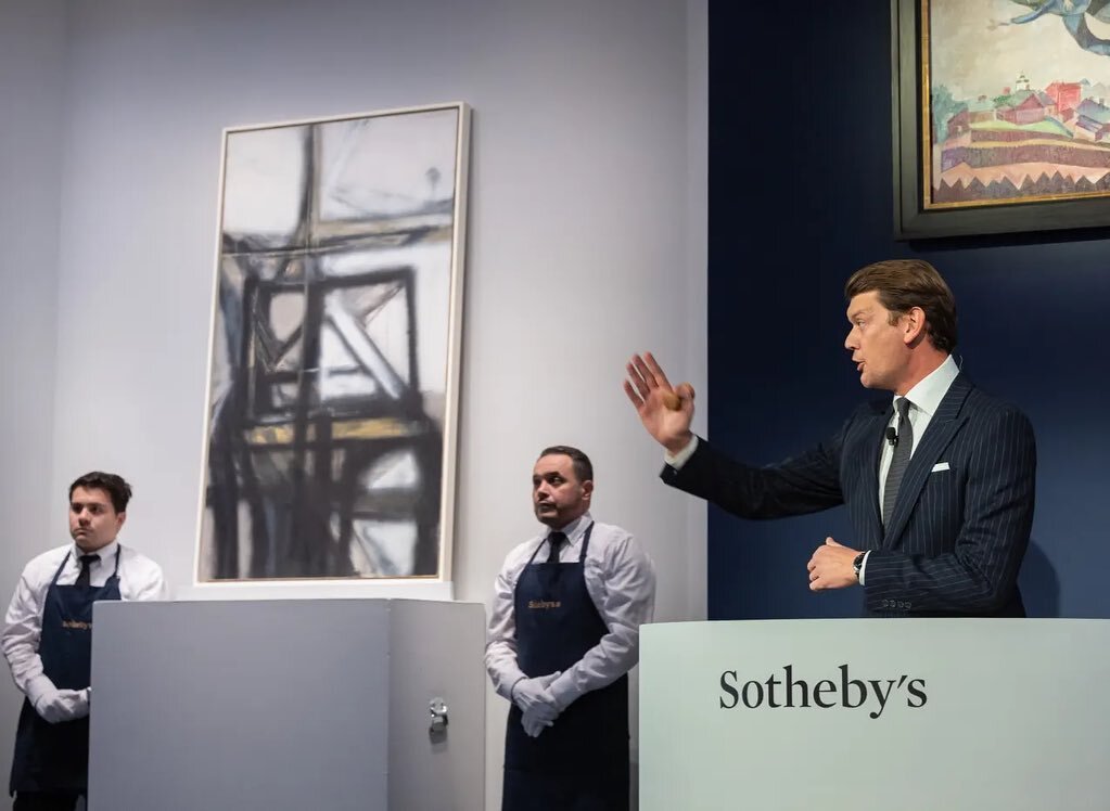 Hedda Sterne&rsquo;s Roads #7 from 1956 was featured @sothebys as the opening lot of the night, marking the first appearance of Sterne&rsquo;s work in an evening sale and setting a record for the artist.