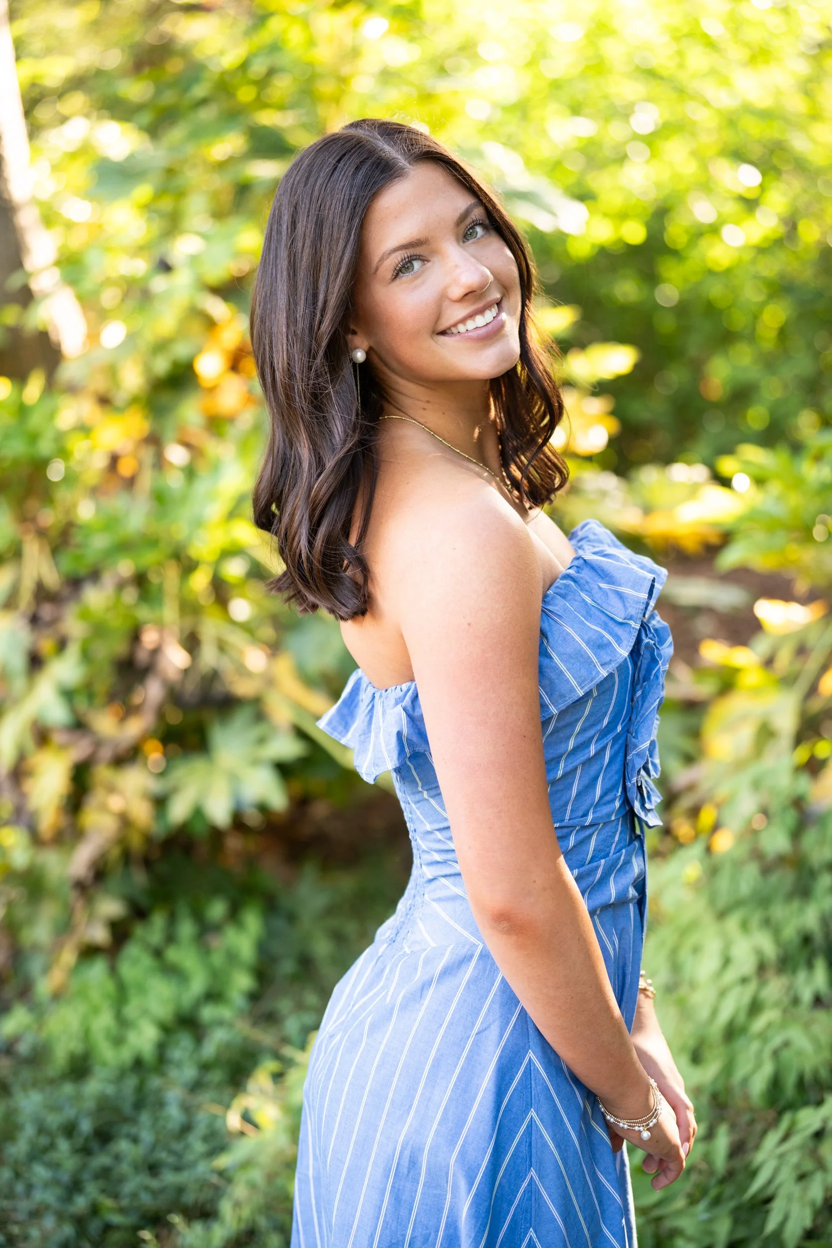  Senior portraits taken near the Mint Museum in the Eastover neighborhood of Charlotte.    