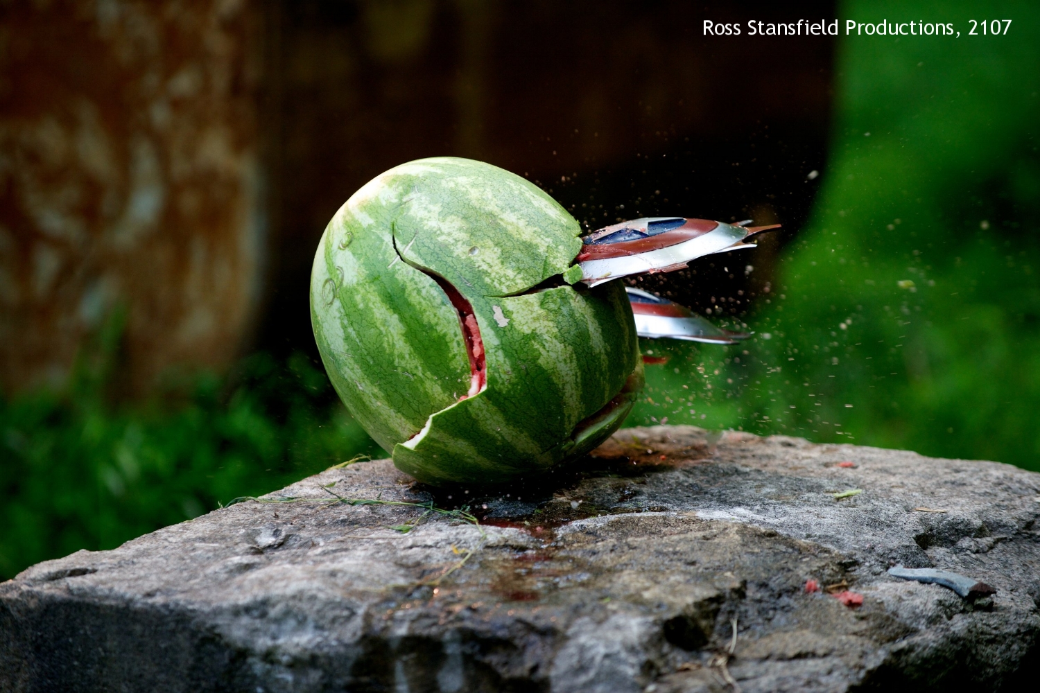Captain America Throwing Stars Slice Watermelon