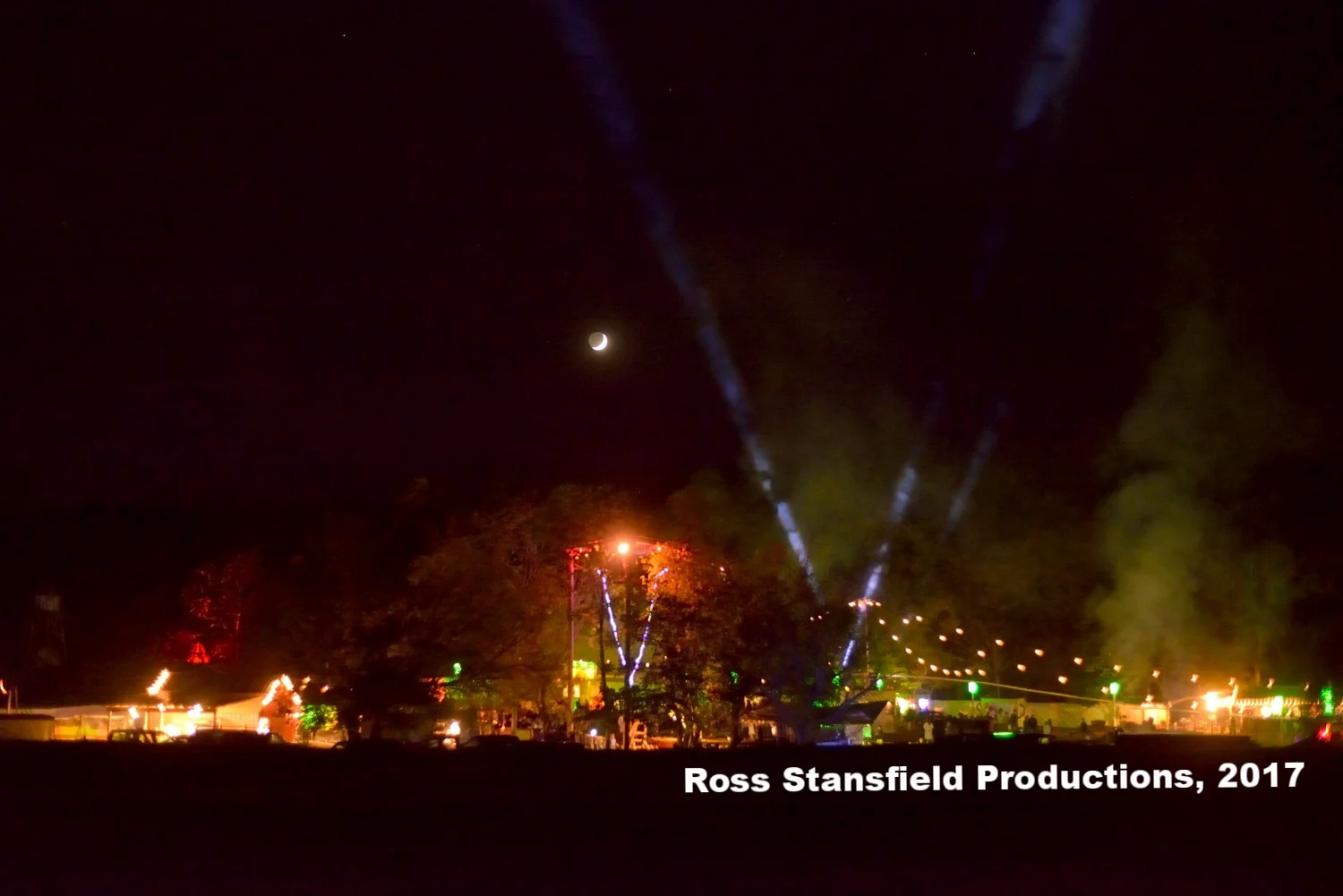 Markoff' long shot with moon, 2015