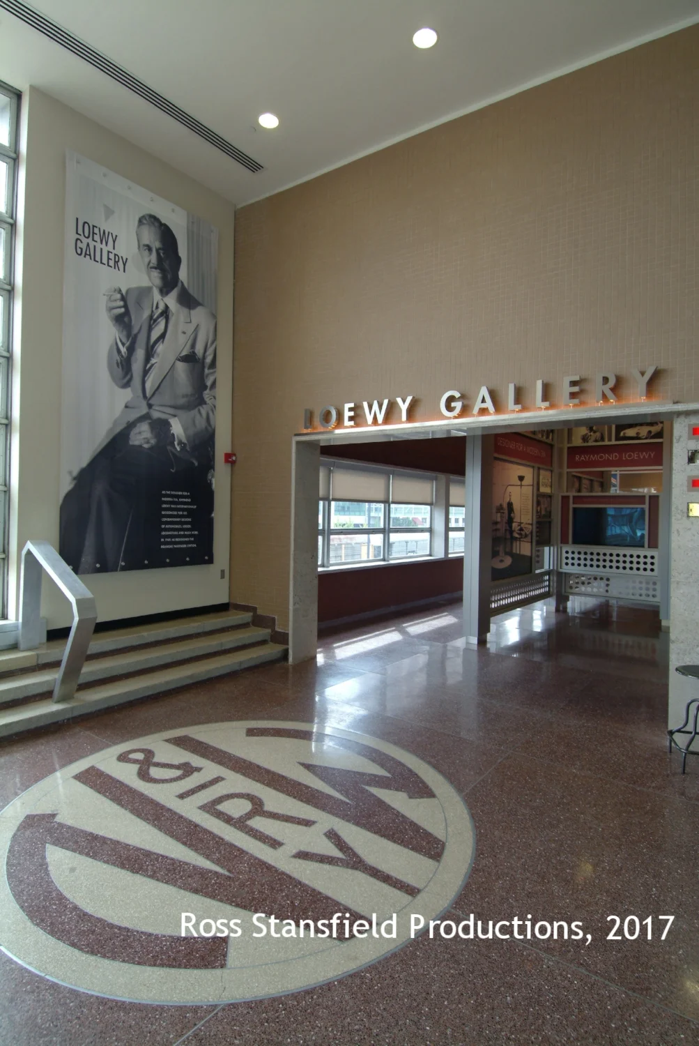 Loewy Gallery an hour before the opening
