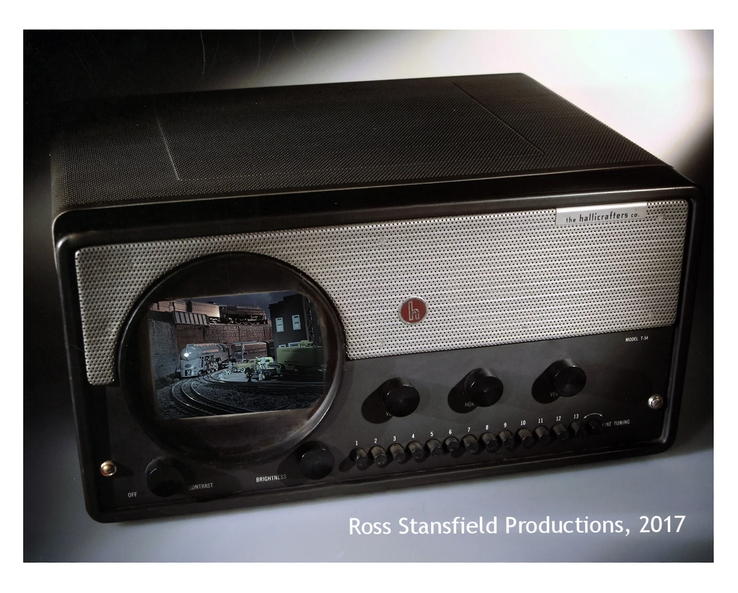 Hallicrafters T-54 TV 7 Inch tube with 13 Channels