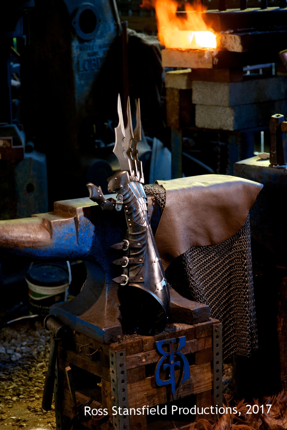 Batman's Gauntlet with Wolverine Claws