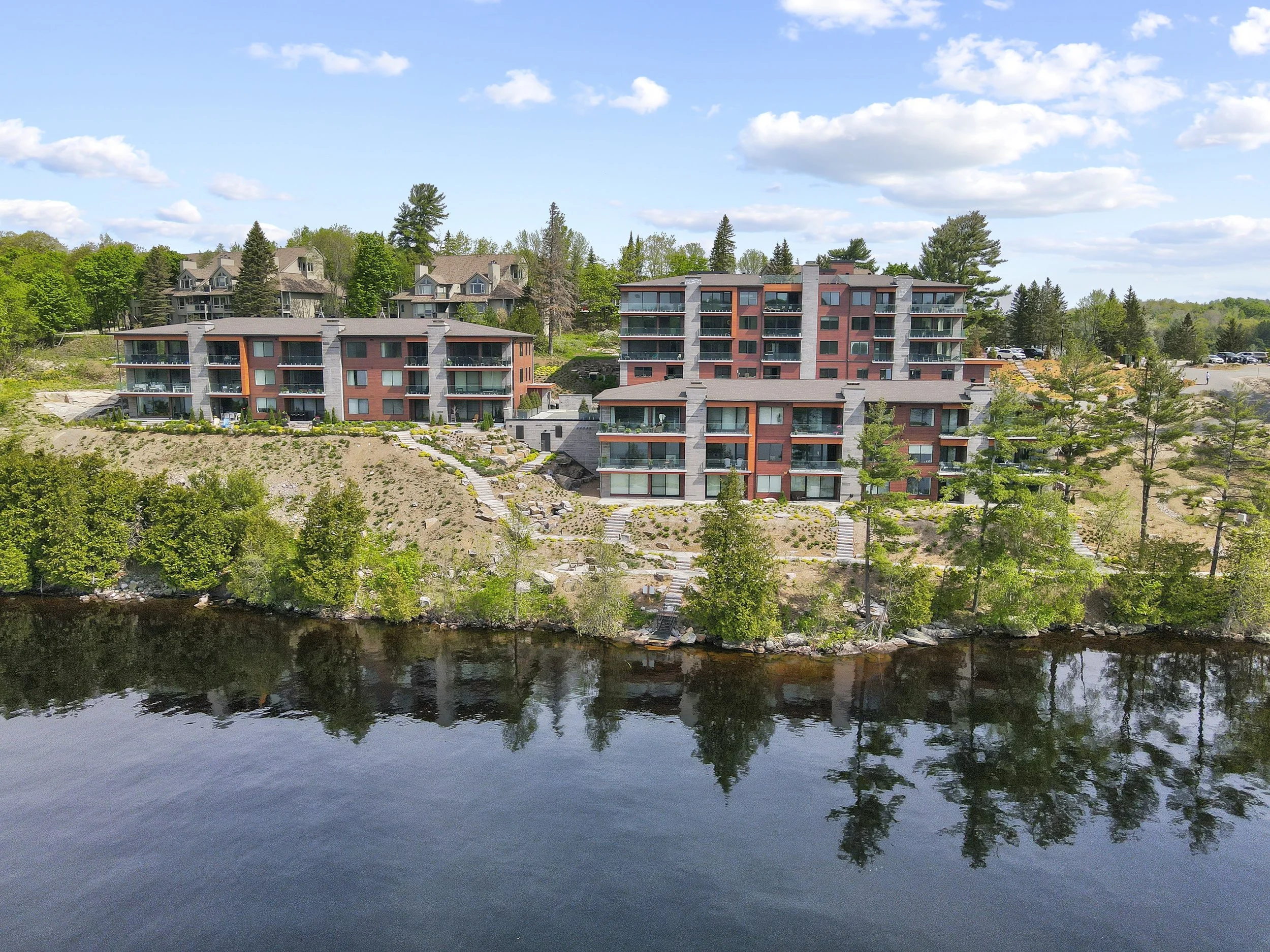 Aerial-727 Grandview Dr - 75A.JPG