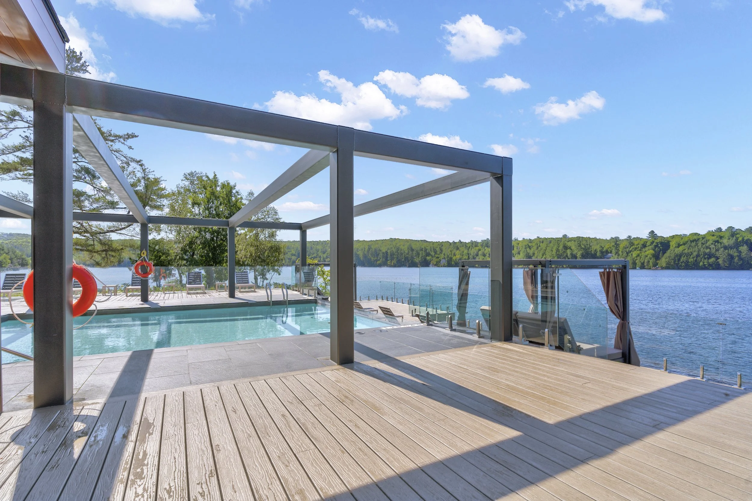 Infinity Pool-727 Grandview Dr - Exterior 6.JPG