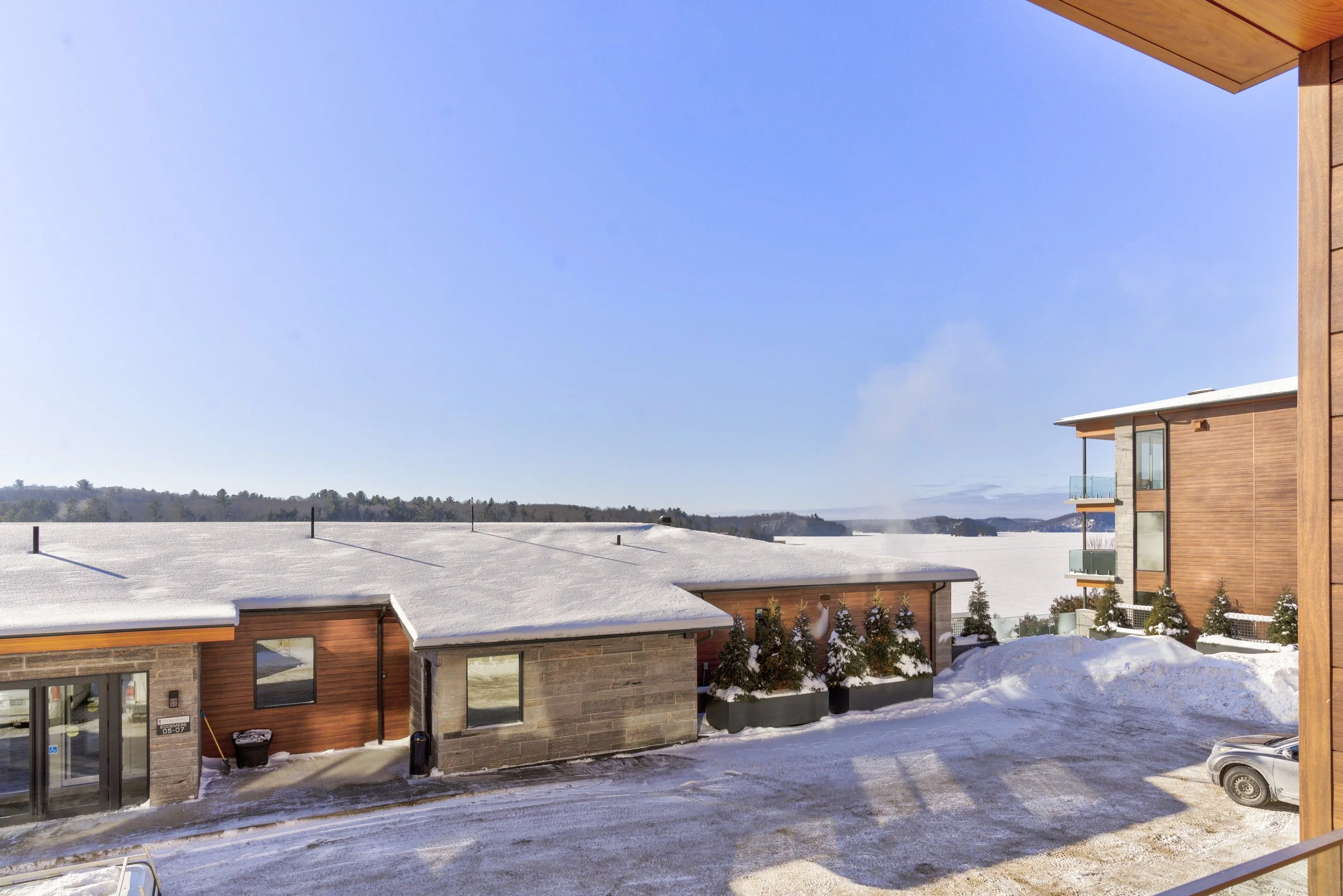 Sales — The Waterfront at Grandview