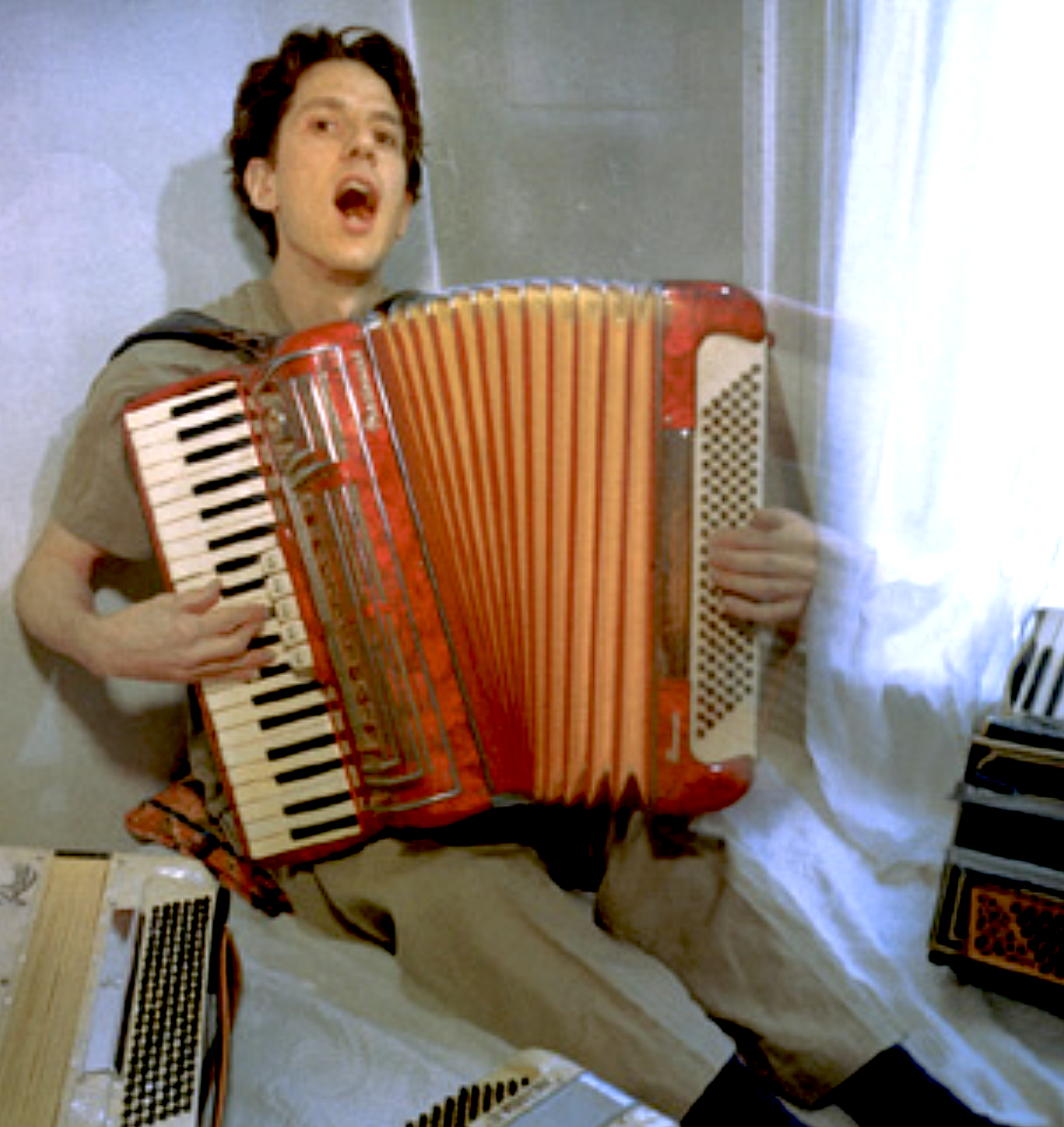 JL accordion room.png