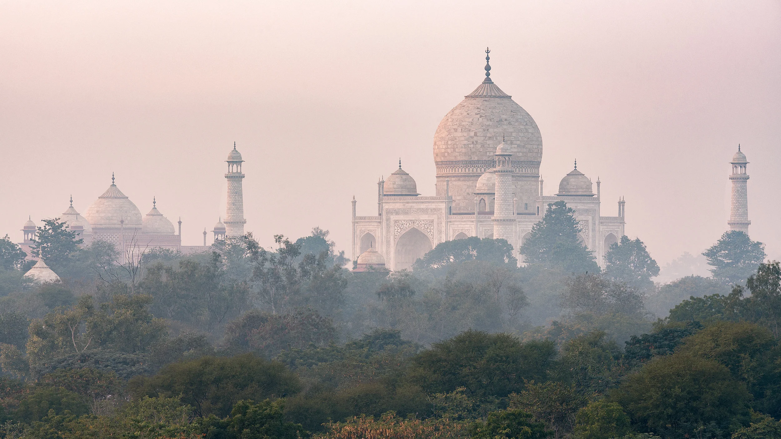 The Taj Mahal at dusk