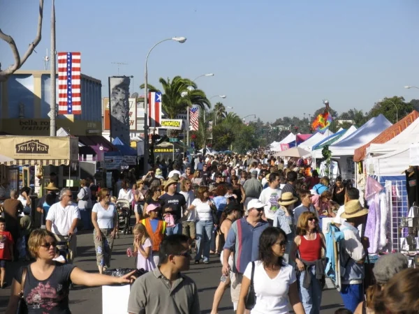 encinitas-holiday-street-fair-2017.jpg