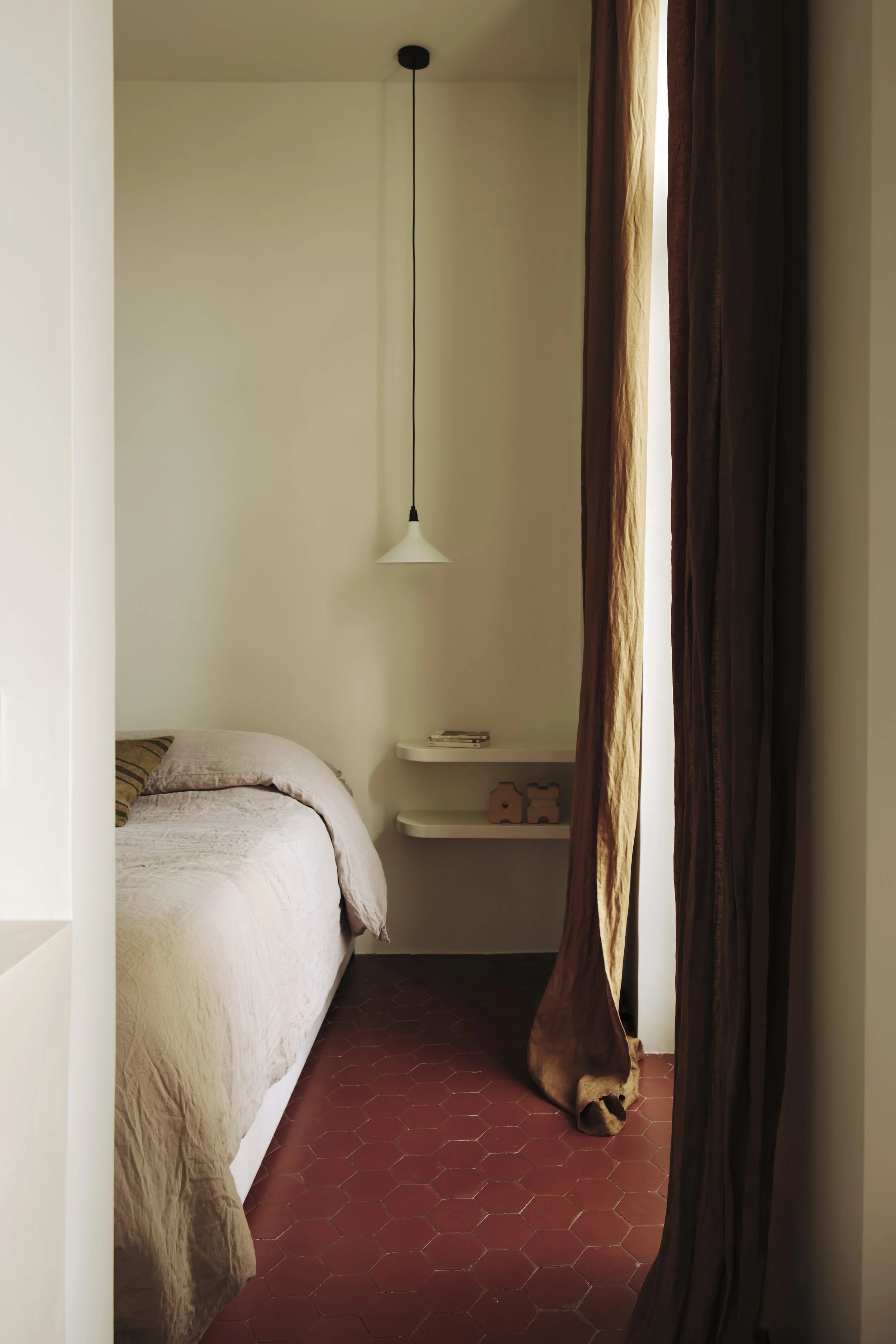 25-03-21-ATELIER LOUVET PARADIS-WEB-01.jpg