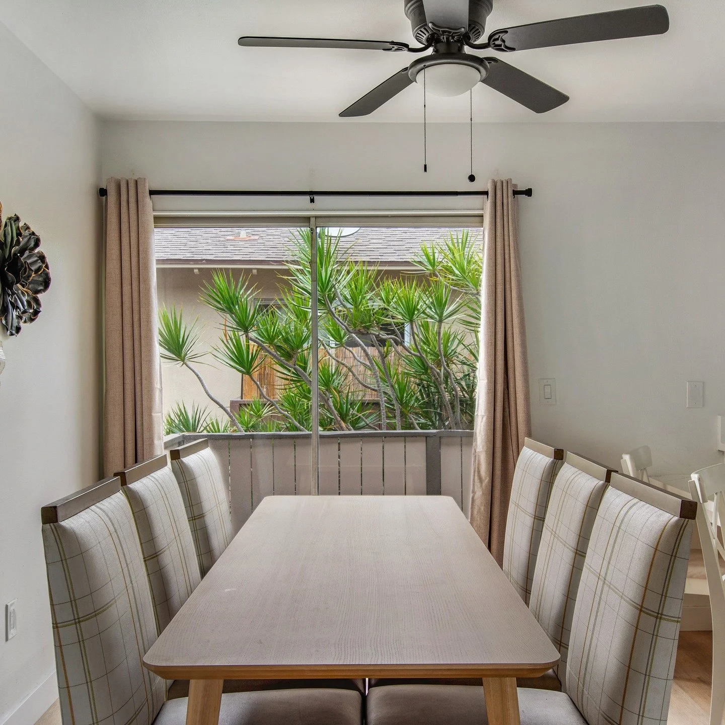 "Flambient" look and style for a price you can afford for your next listing.

SNAPRealPhoto.com | 877-717-7627

#realestate #photography #photographer #home #design #listing