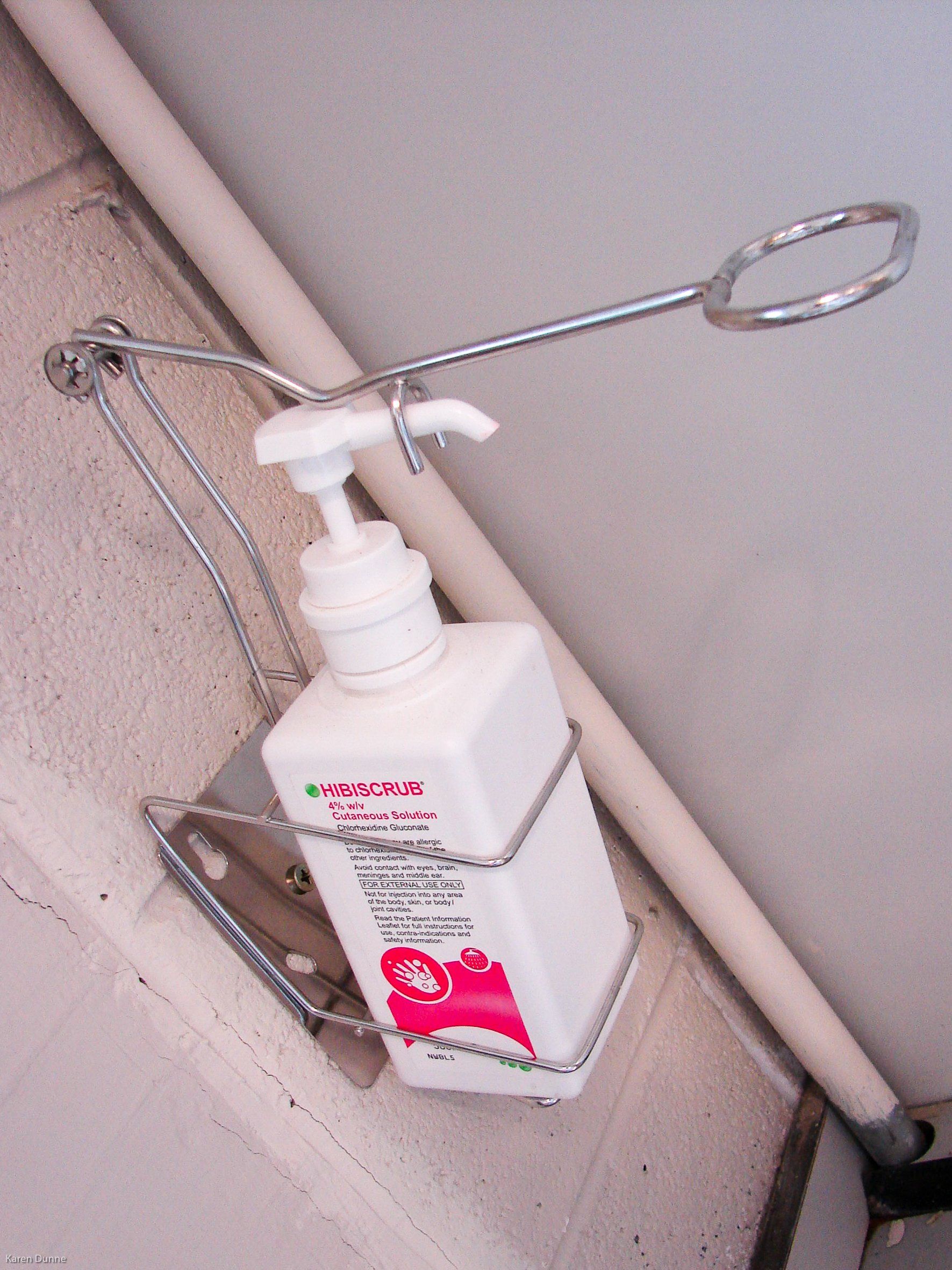 Elbow-operated soap dispenser