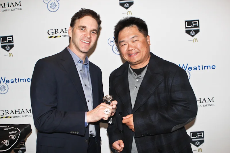 LAKings_Graham_WestimeEvent- Luc Robitaille presenting the.jpg
