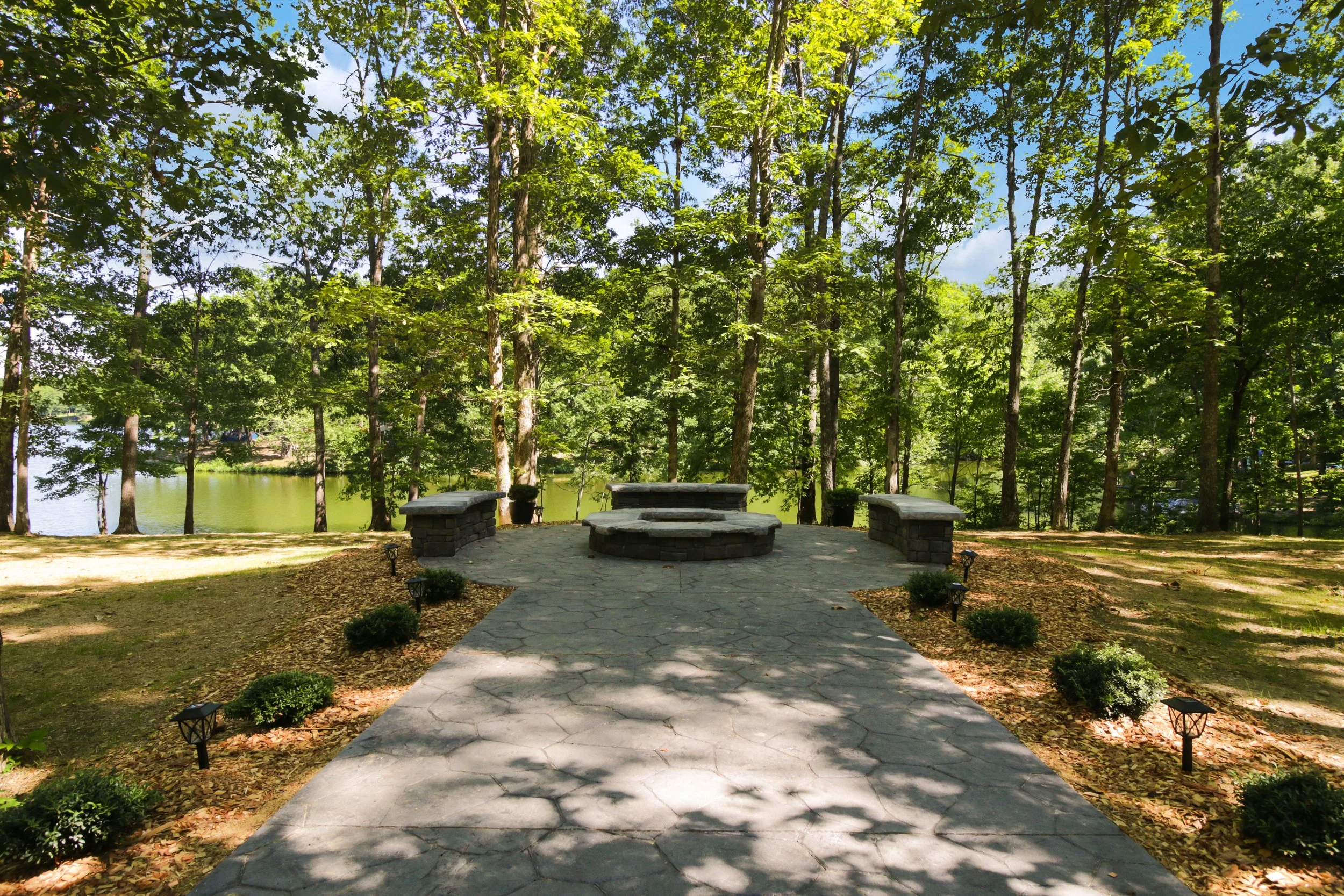 Tiny_House_Village_at_Natchez_Trace_Firepit.jpg