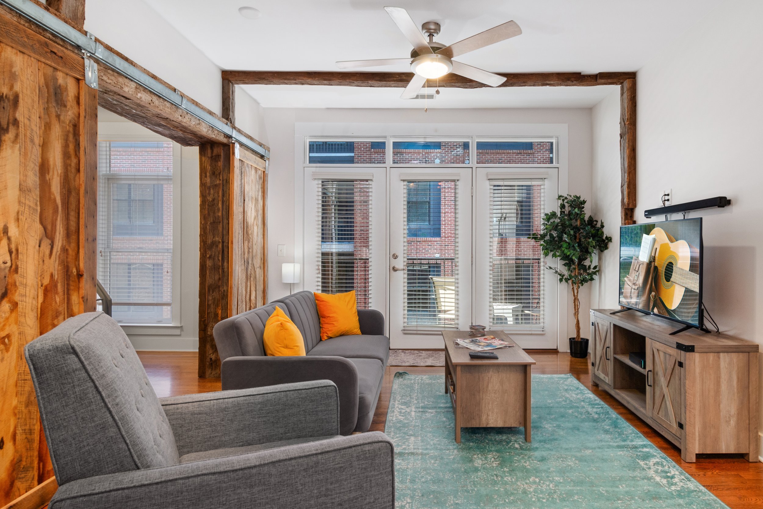 short-term+rental+-+817+3rd+Ave+N+Unit+Nashville+TN-6.jpg