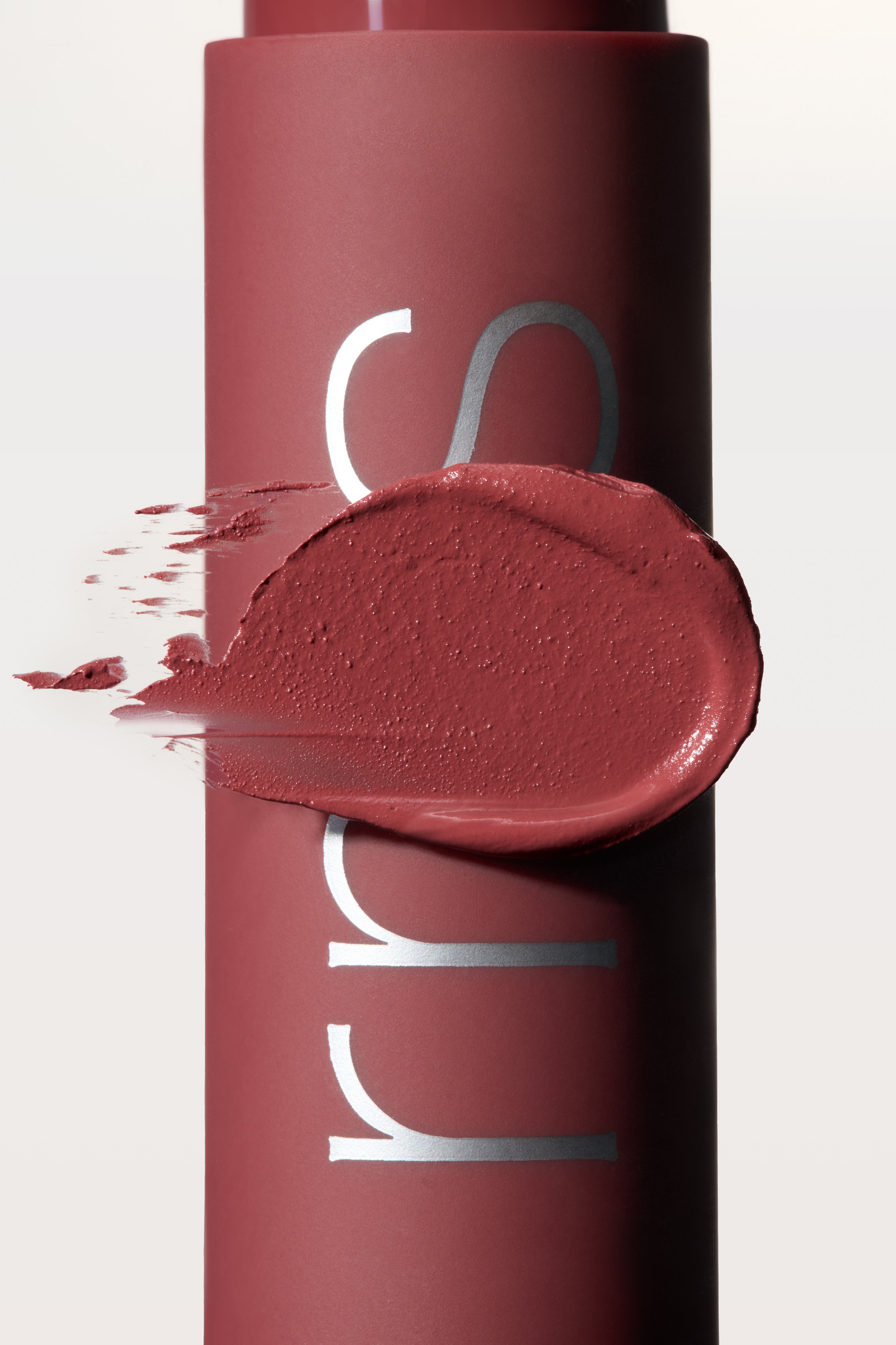 RMS_Still_Life_Legendary_Serum_Lipstick_05_113_STACK.jpg