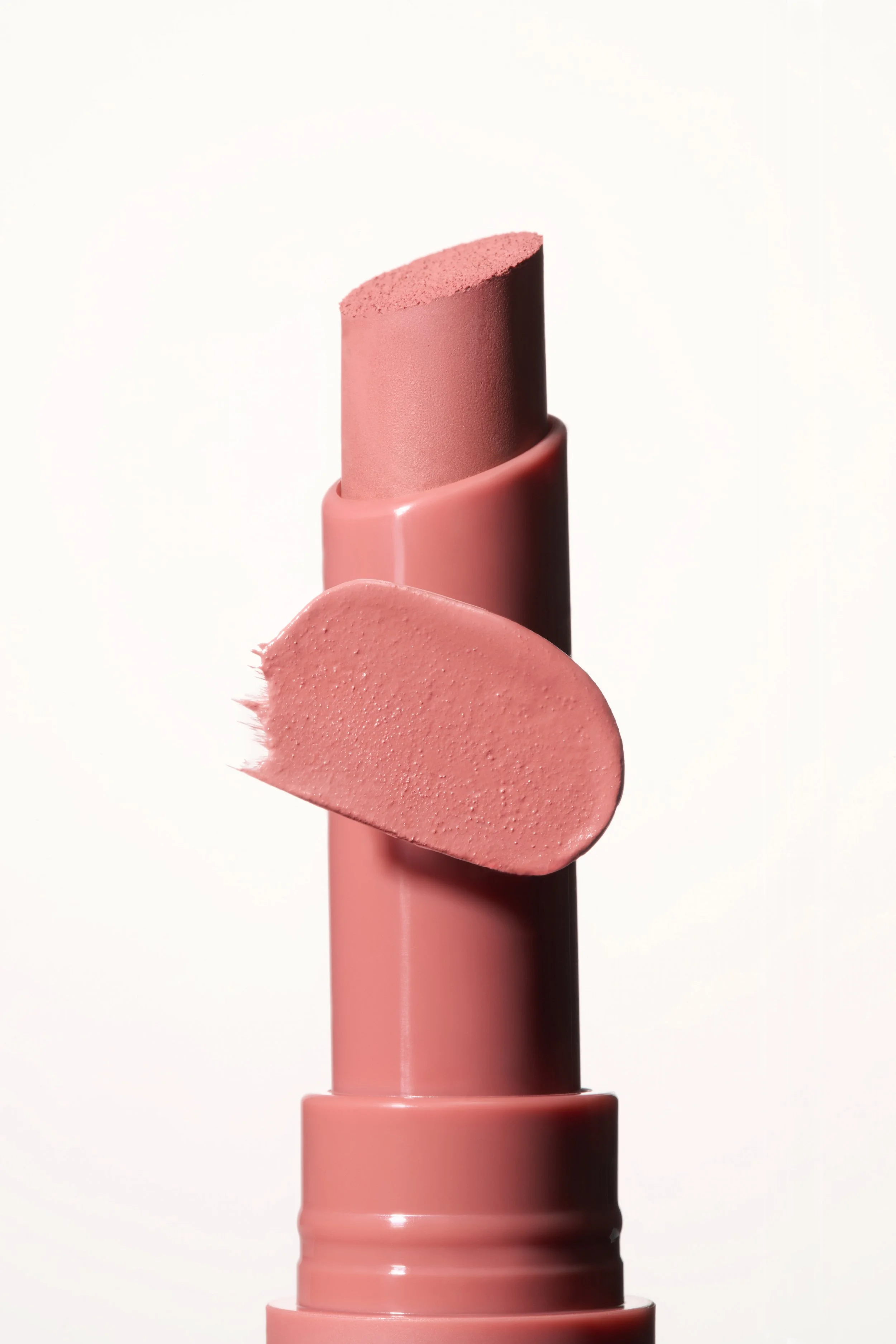 RMS_Still_Life_Legendary_Serum_Lipstick_05_167_STACK_V2_centered .jpg