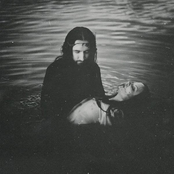 the_embraces_of_black_water_by_nataliadrepina-d9zgj2h.jpg