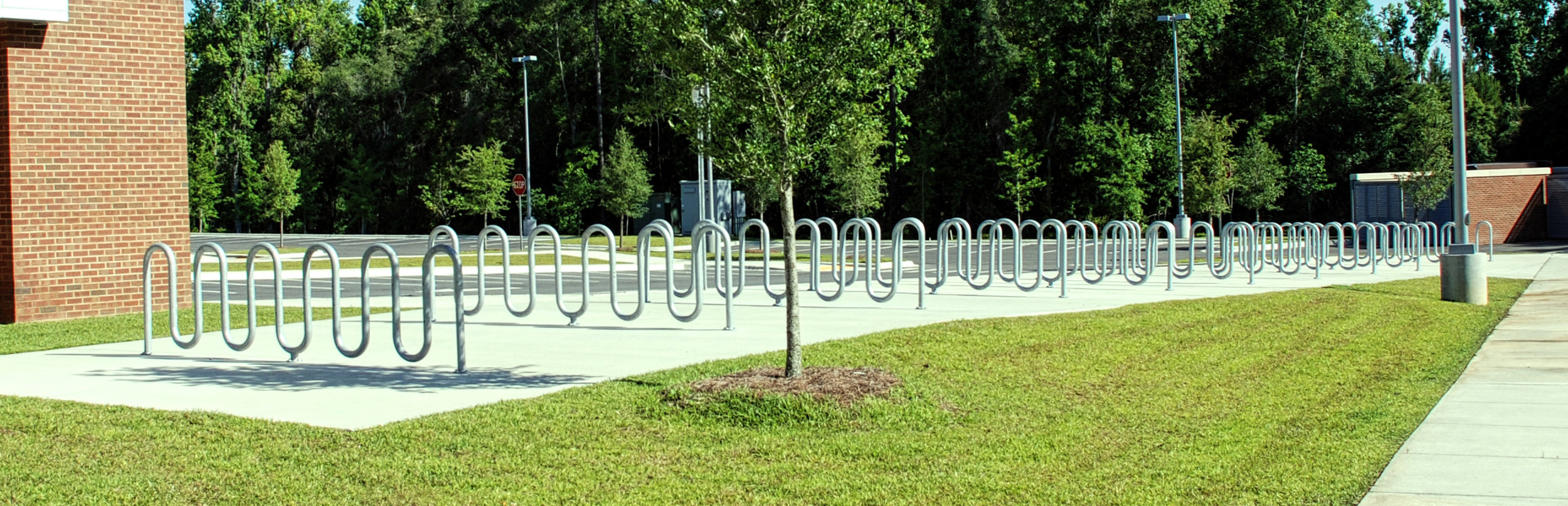 TCC Ghazvini - Bike Racks 2.jpg