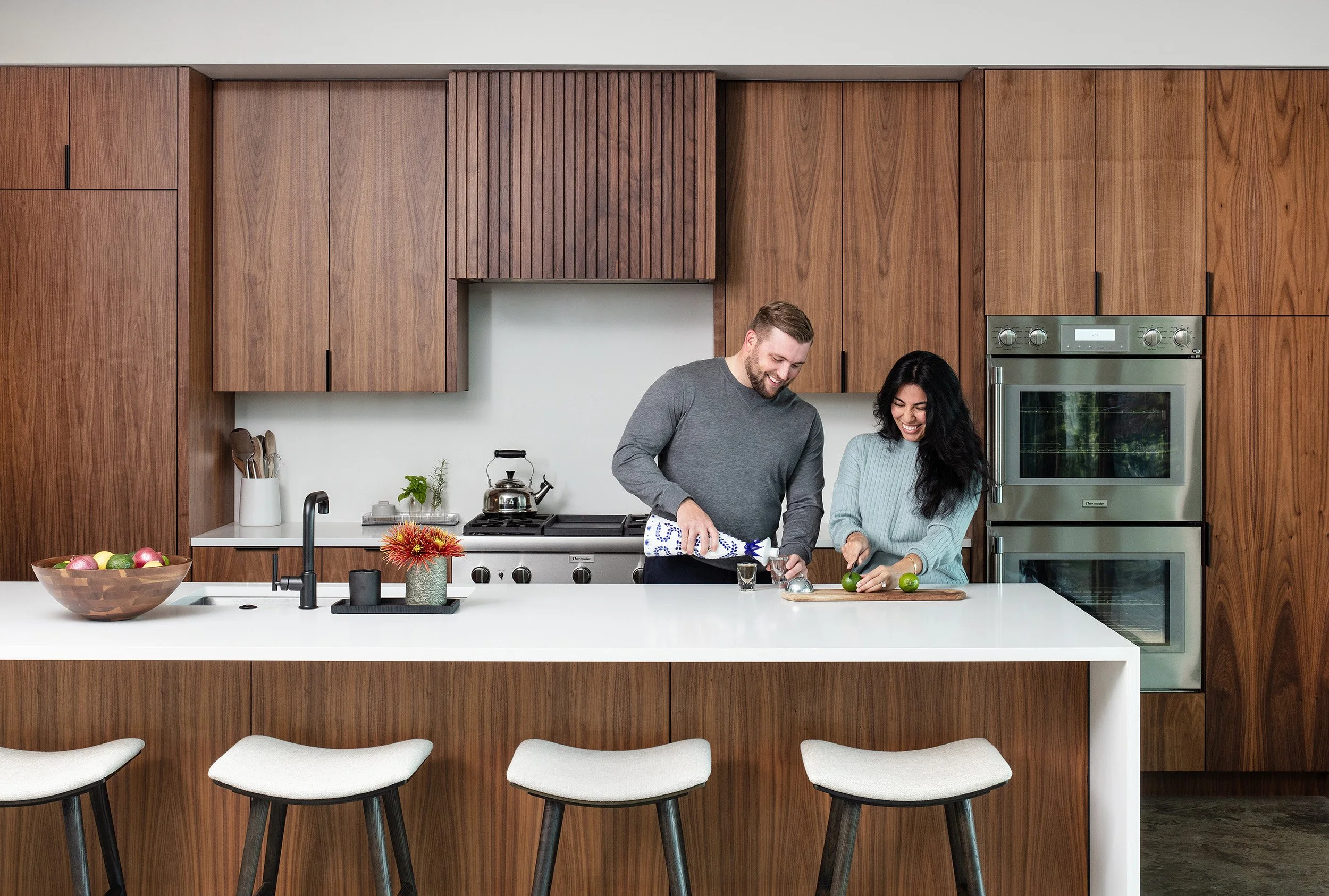  The Offset House - a modern, warm, and innovative cliffside home by Austin's Dick Clark &amp; Associates 