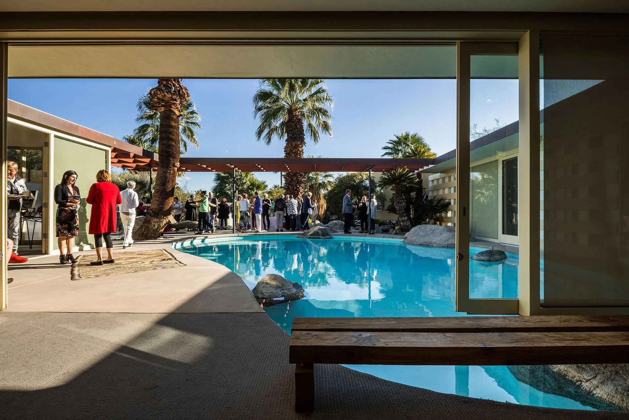 Raymond Loewy house in Palm Springs by Albert Frey with indoor to outdoor pool