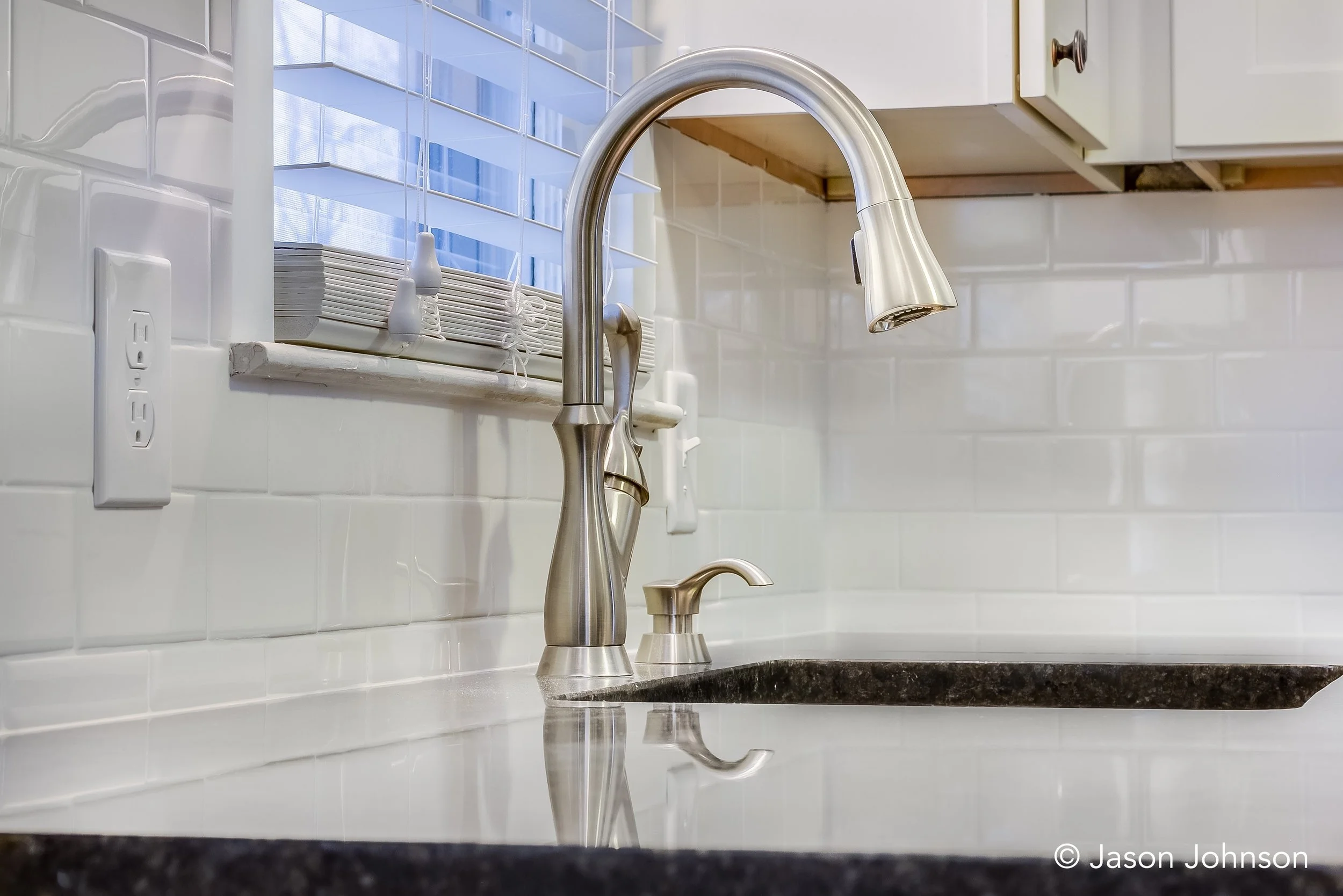 008_Granite Countertops .jpg