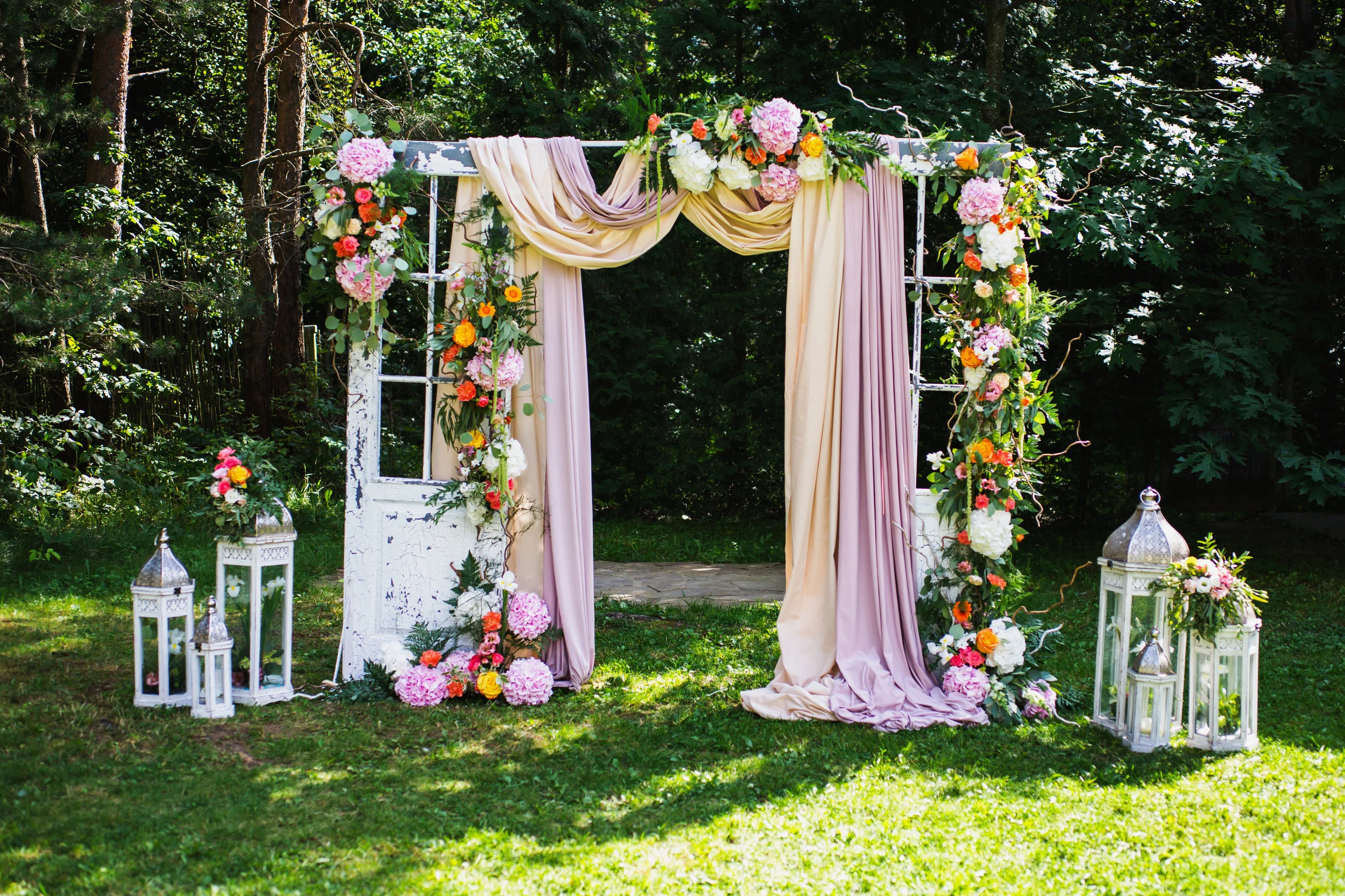 beautiful wedding arrangement