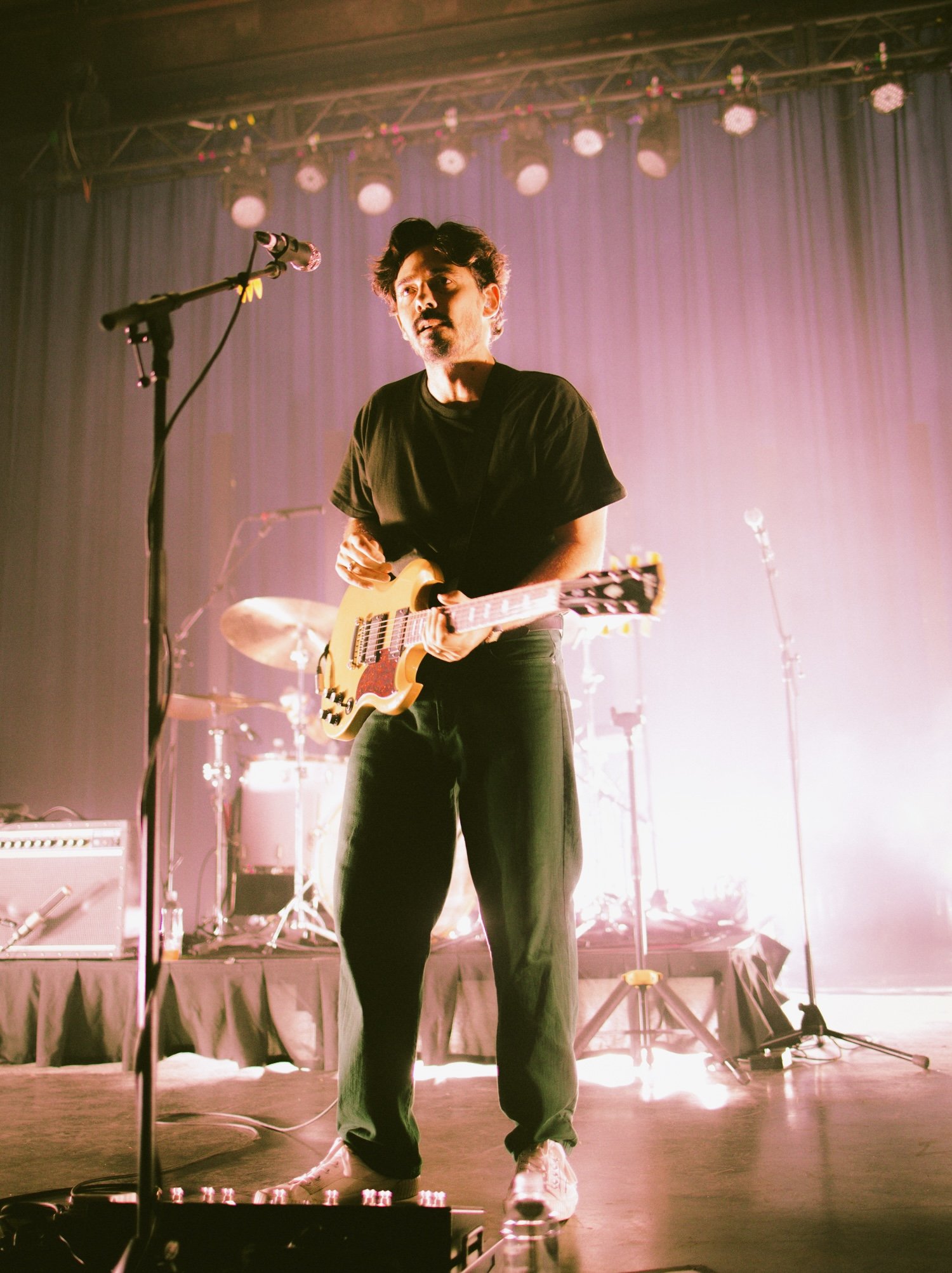 Local Natives (by Emma Watts)