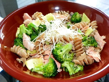 One-Pot Summer Salmon DinneR 