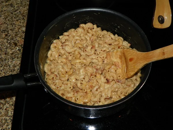 homemade-mac-n-cheese-pic-4.jpg
