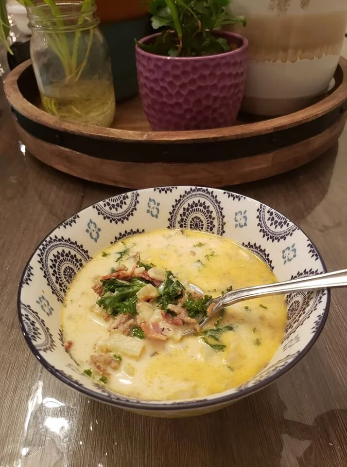 Zuppa Toscana Soup {FRESH Start Style!}