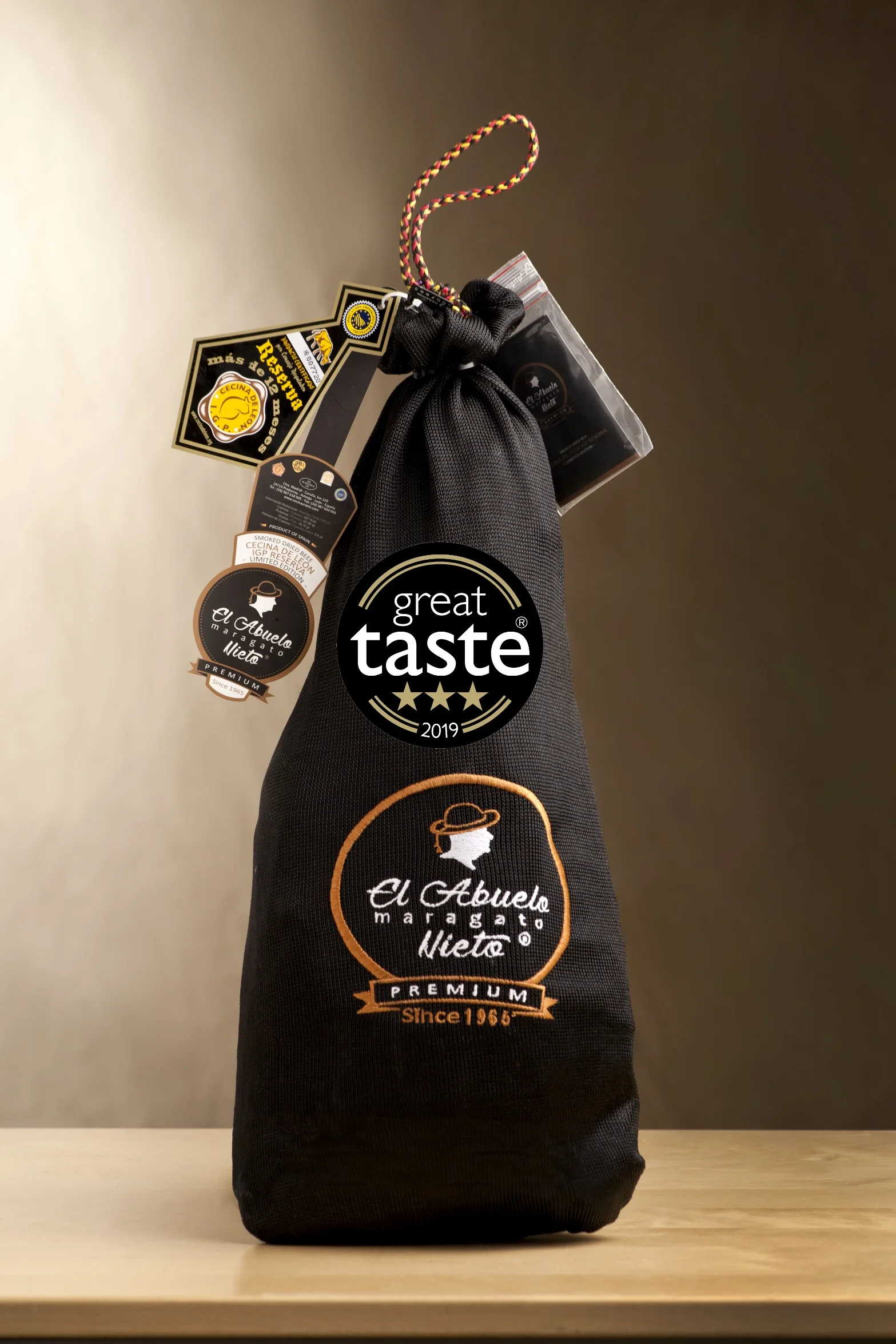 EL ABUELO MARAGATO WHOLE LEG - GOLDEN FORK &amp; SUPREME CHAMPION FINALIST 2019