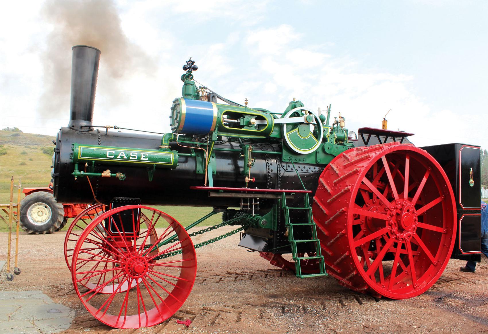 case_steam_tractor.jpg