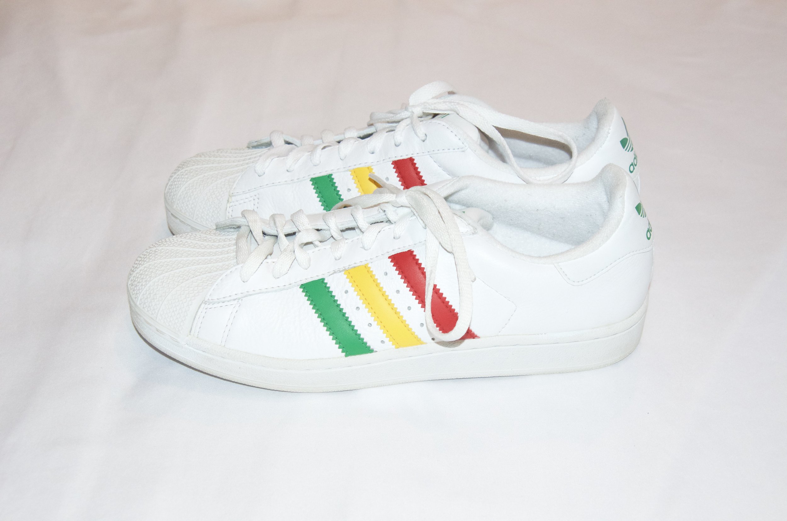 adidas superstar rasta