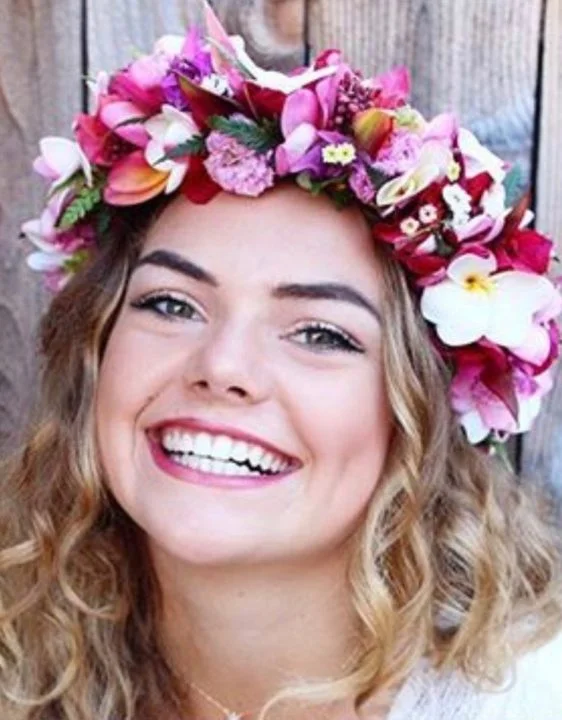 Creative-Flower-Garland_190509_204442.jpg