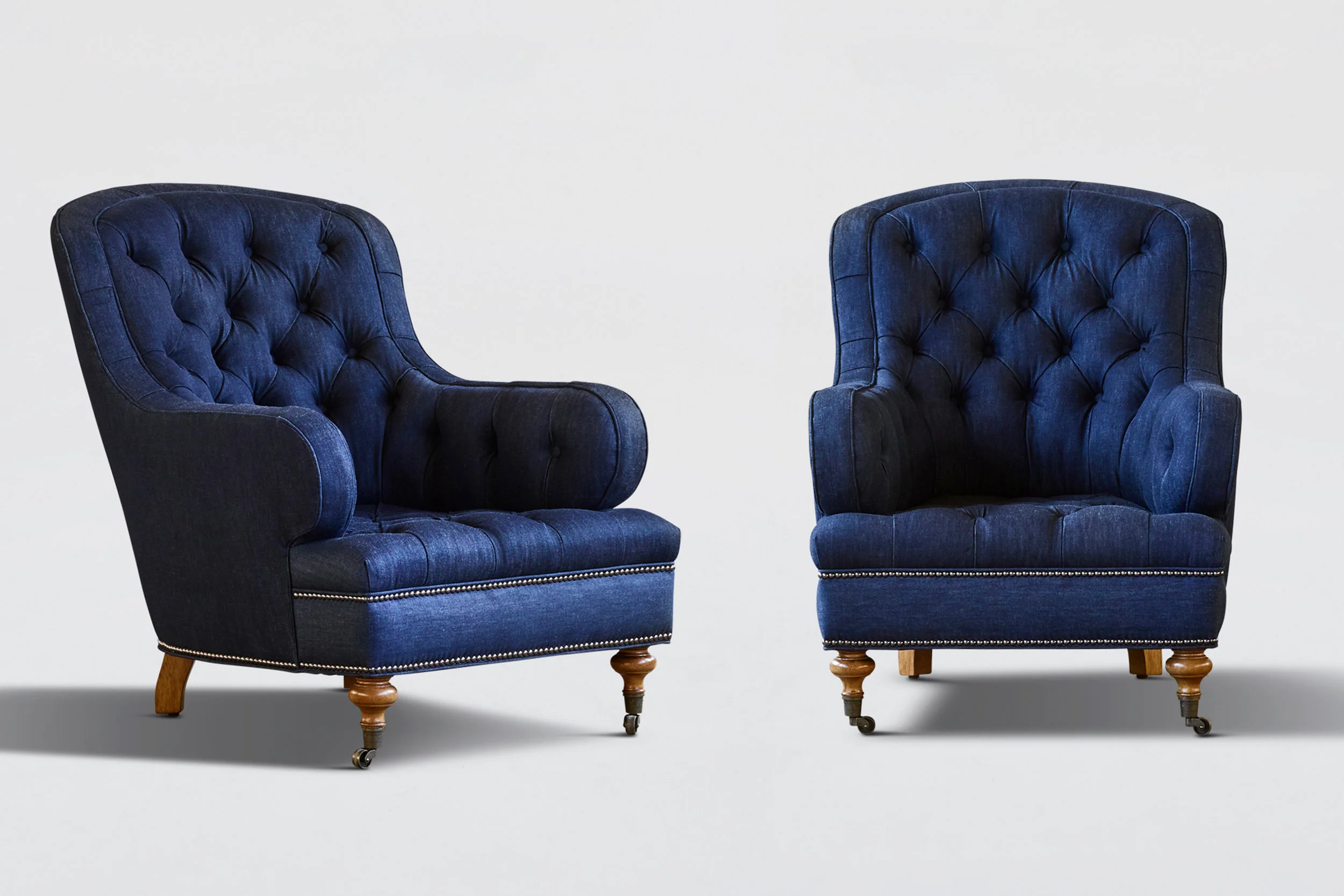 COSMO TUFTED EASY CHAIR