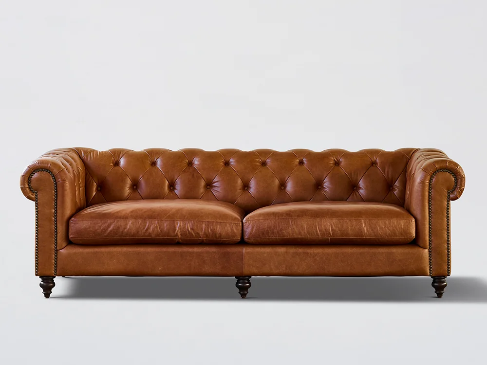 Carlyle Roll Arm Chesterfield