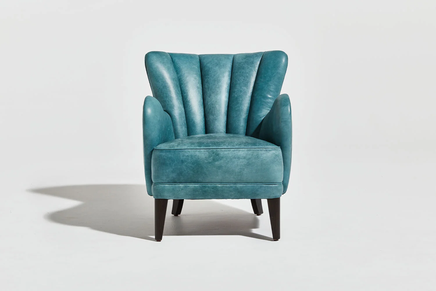 James-Stewart_Goldie-Armchair_02.jpg