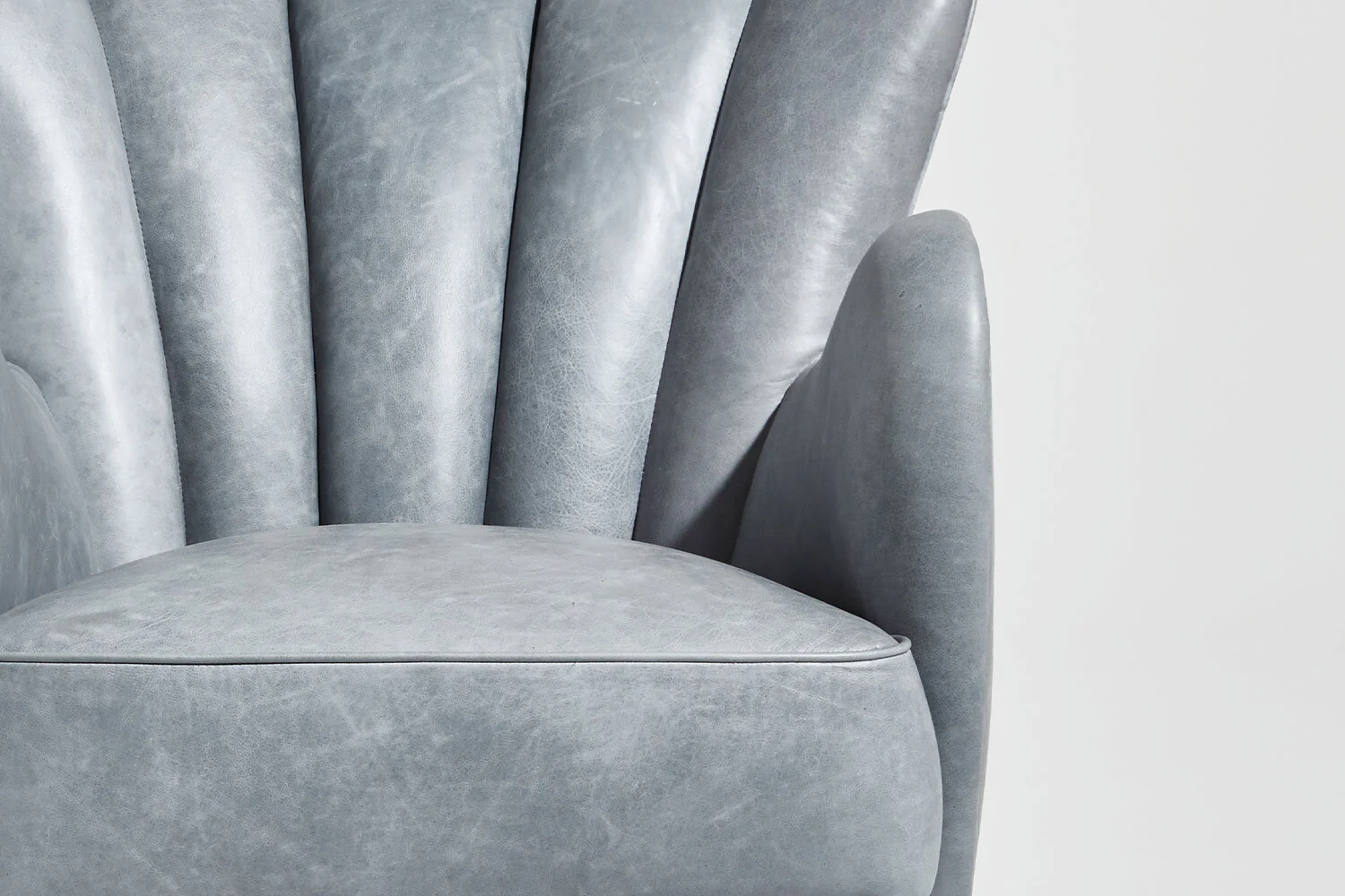 James-Stewart_Goldie-Armchair_04.jpg
