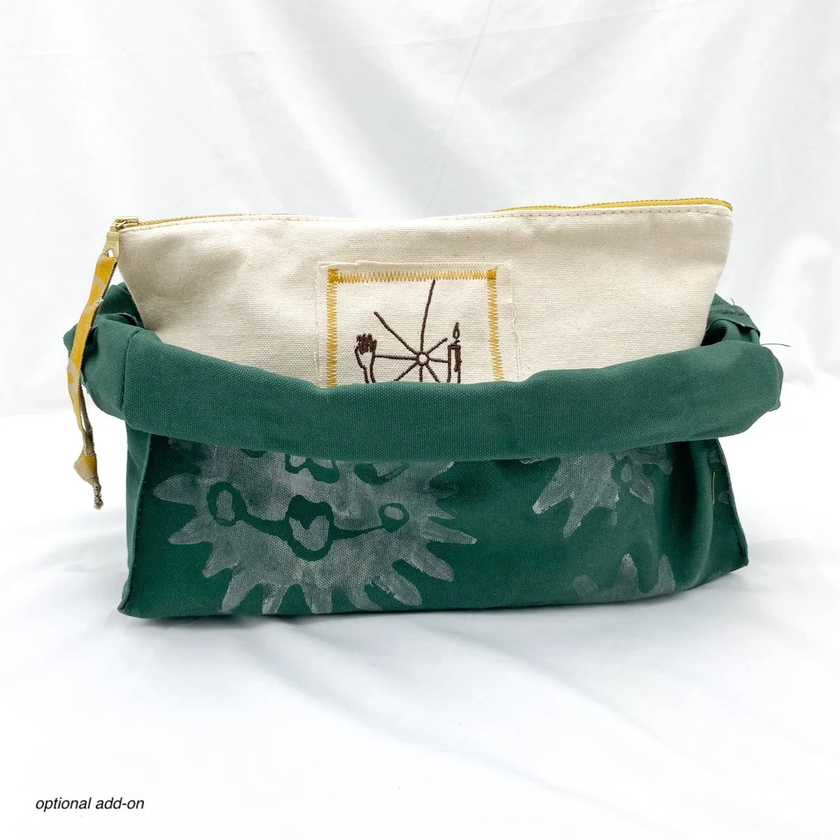 alysia-mazzella-beeswax-candles-new-york-usa-medicine-kit-meditation-custom-bag-2026-27.jpg