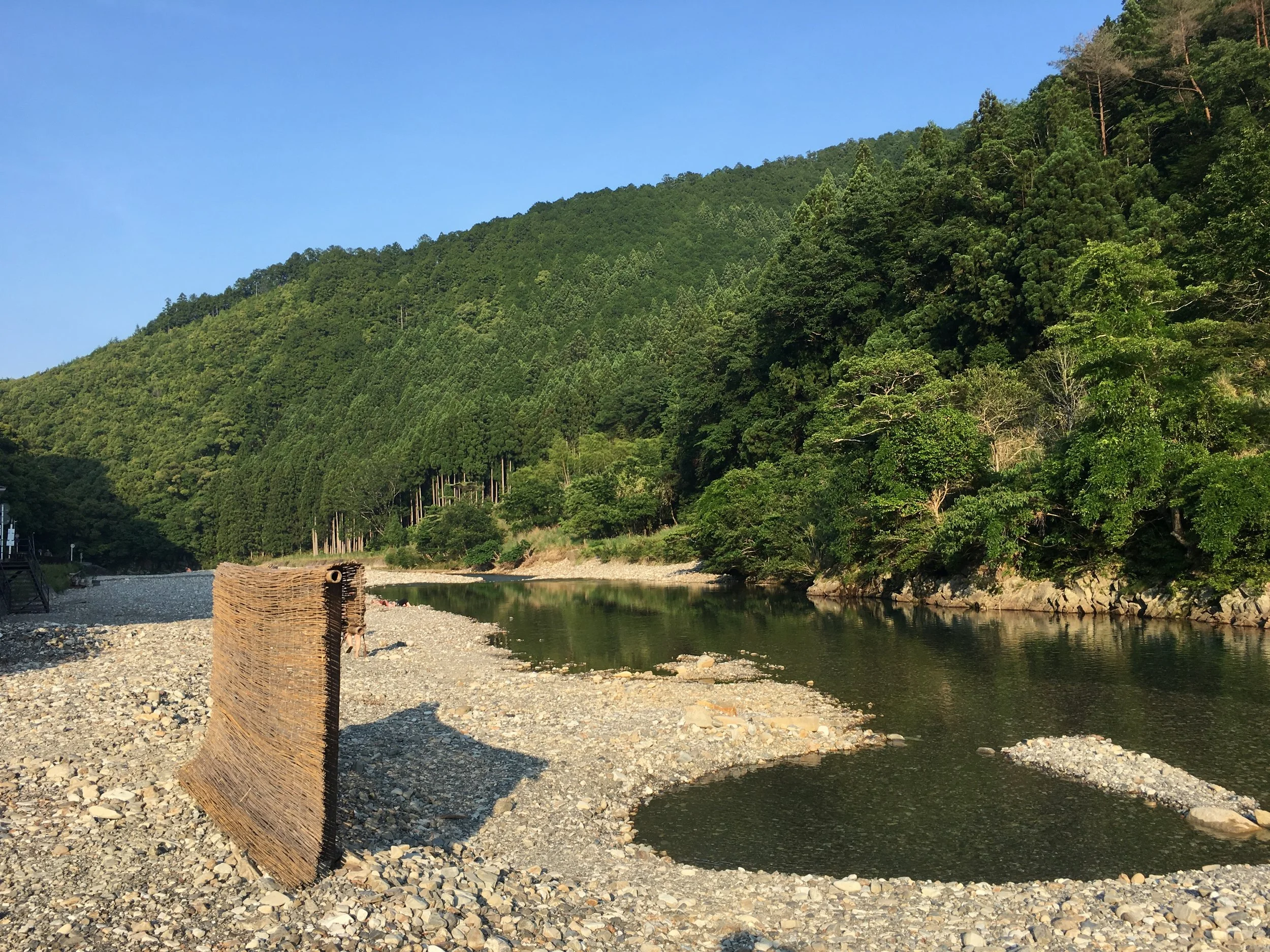  river onsen 