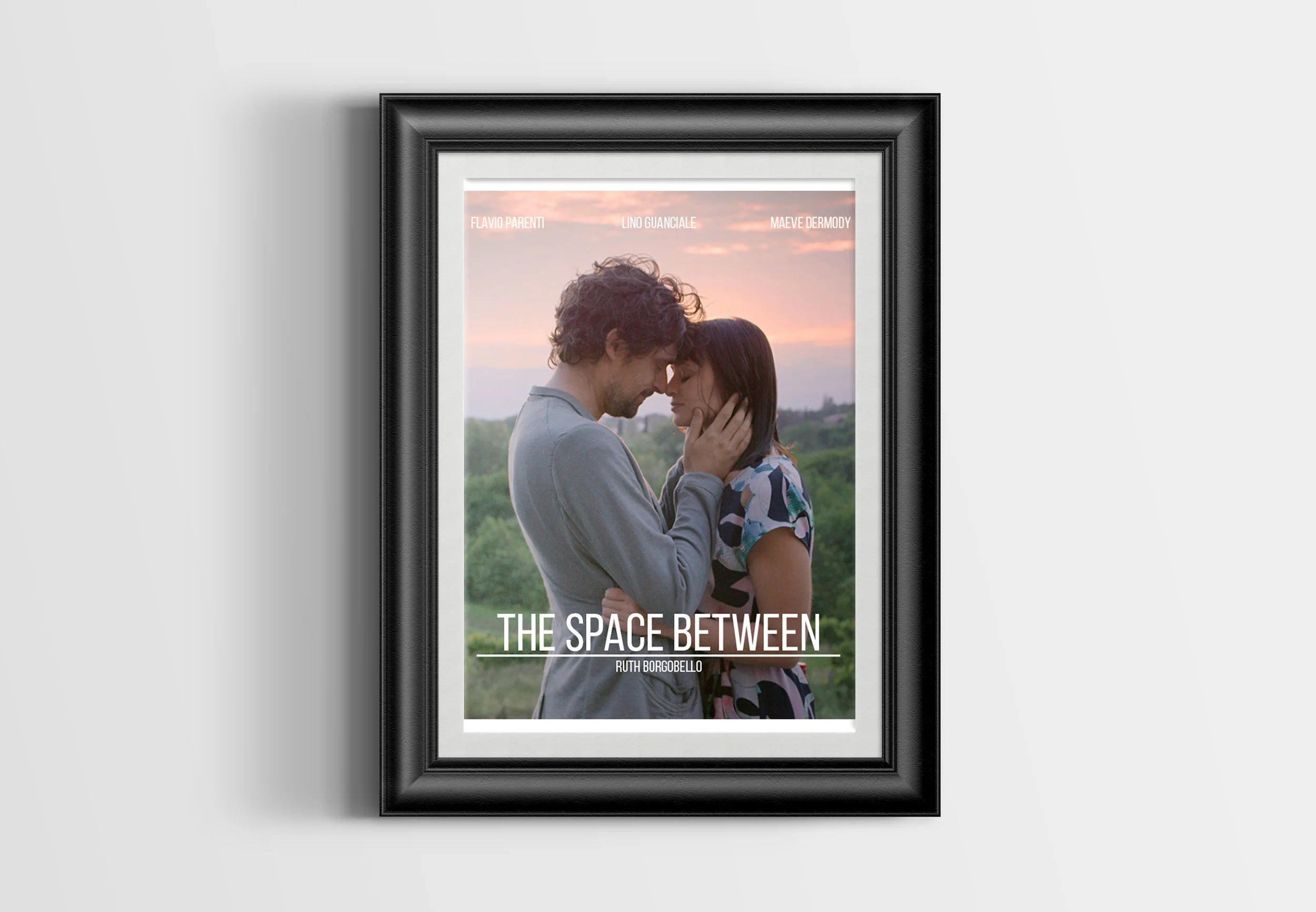 Retro-Frame-Presentation-Poster-Mock-Up.jpg