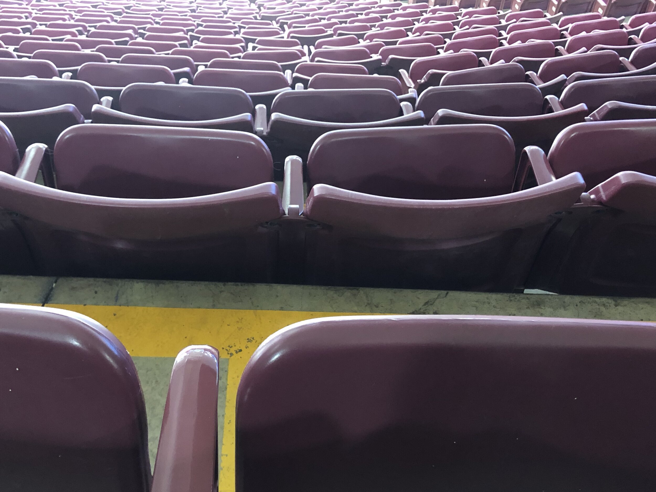 emptySeats2.jpg