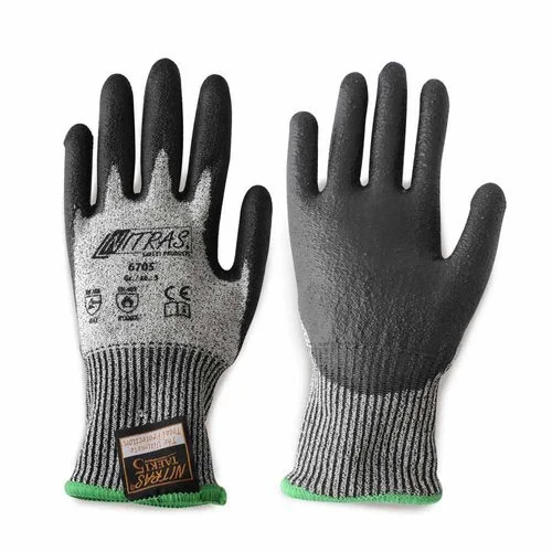 Whittling Peeler & Children's Cut Resistant Gloves Combo Kids