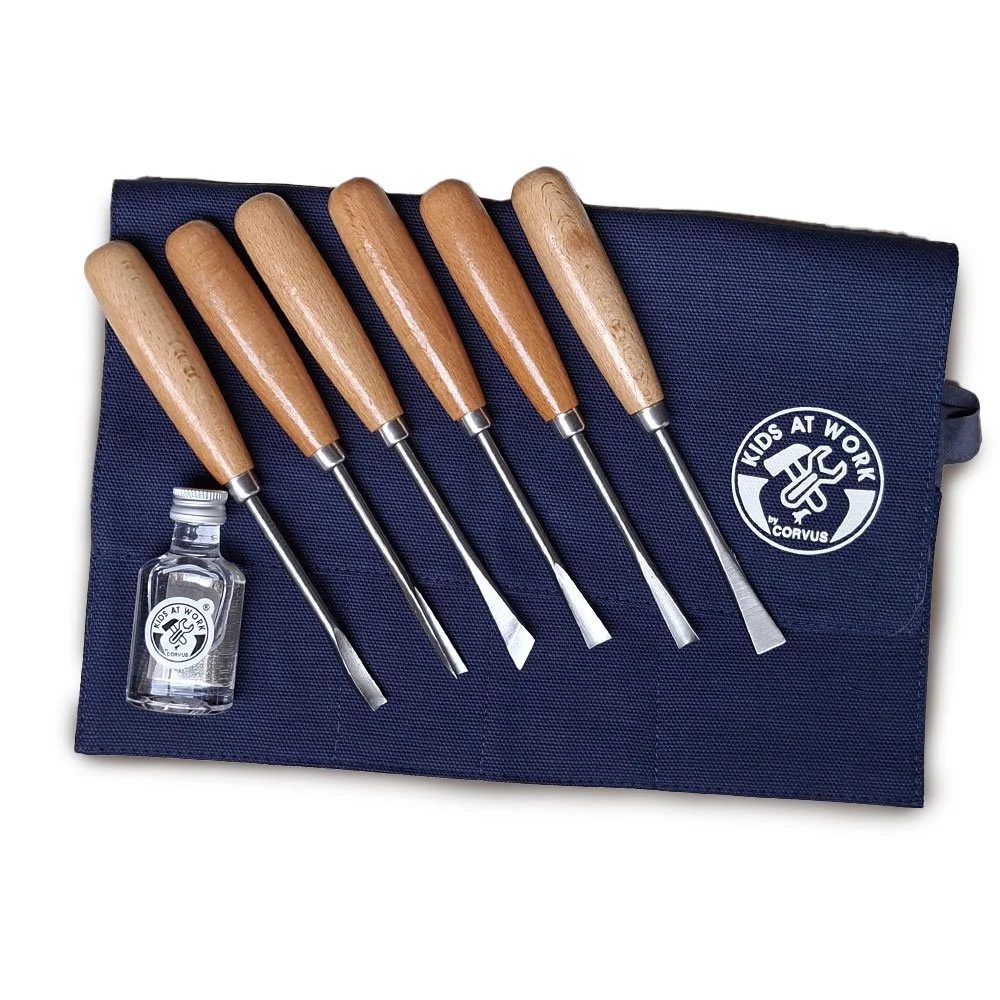 beginners-wood-carving-tool-set-with-fabric-tool-roll.jpg
